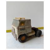 Ertl 'Mobile Oil' International semi Toy