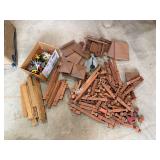 Big lot of Lincoln logs
