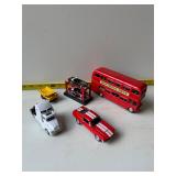 Detailed model cars and double bus