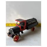 Ertl 1925 Kenworth Tanker Bank