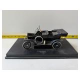 model of a black 1910 Ford Model T Touring