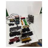 vintage train items, include Lionel locomot & more