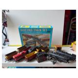 O-gauge electric train And cars