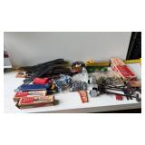 includes HO scale train track and pieces