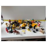 Lot of vintage figurines