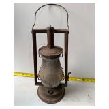 Dietz tubular style lantern