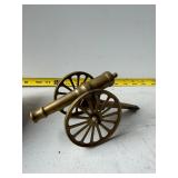 vintage brass field cannon replica