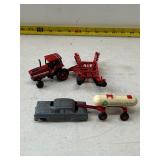Ertl 1:64 International Harvester & tootsie toy