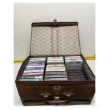 Double sided cassette storage briefcase
