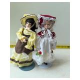 vintage porcelain dolls White/green stand