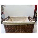 Large wicker Basket with liner