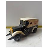 Evening News' wooden truck