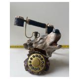 Wolfï¿½s head telephone