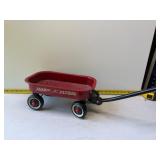 miniature Radio Flyer Classic Red Wagon