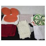 Table Runners, Placemats, & Tablecloths