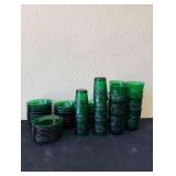 Vintage set of sandwhich pattern glassware