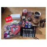 Elvis Presly tins (3), Candles, small wooden
