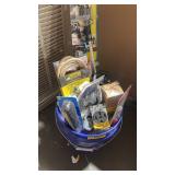 Loweï¿½s bucket-5 Gallon with mix House Hold Items