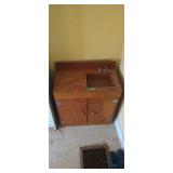 Wooden kids play sink cabinet 24' x 12' x 27'