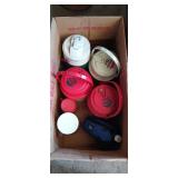 Assorted drink jugs, pizza Hut, thermos, igloo