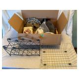 Metal Magazine Rack, Wire File Basket, Tin