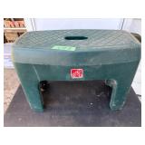 Step2 Step Stool 10'x21'x16'tall