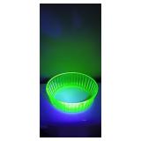 Hazel-Atlas Ribbon uranium Green Fruit Bowl