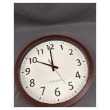 Round plastic electric quartz wall clock 14ï¿½