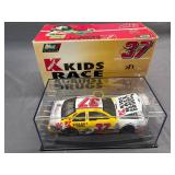 Jeremy Mayfield's #37 Ford Thunderbird 1:24 scale