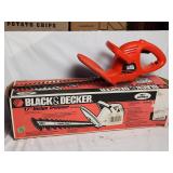 Black & Decker 17' Hedge Trimmer Works
