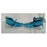 2015 Nike hyperdunk size 10.5 mens