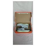 Nike fit sole size women's size 8 in box