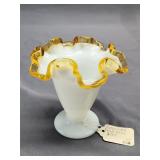 Fenton Gold Crest Vase 4ï¿½ tall