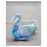 Blue Glass Swan 4ï¿½ tall