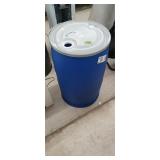 Poly 30 gallon transport drum with locking ring,