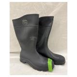 Servlis black boots size 11