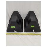 NEW Rubber Wheel Chocks (ï¿½2)