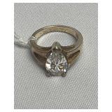Sterling Ring w/White Pear Center Stone ï¿½ Size 7