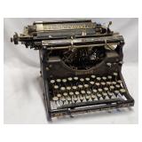 Antique Metal Underwood Typewriter 9.5'Hx17'×12'