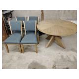 Dinning table with 4 chairs