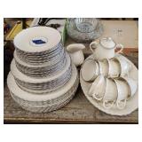 Silhouette Syracuse Wedding Ring Dishes