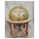 Vintage Old World desk globe 12'x16'