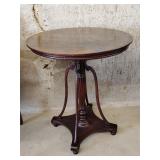 Antique foyer table 26'x22'x30'
