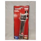 Husky Focusing Flashlight 1000 Lumens