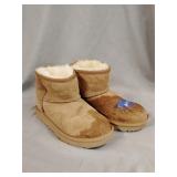 Uggs girls size 1, damage
