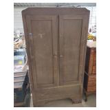 Vintage armoire, no shelves 35'x16'x63'