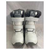 Airwalk Fleece-Lined Snow Boots Size 7.5 W
