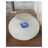 Light fixture globe