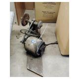 Wire wheel grinder