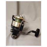 Daiwa D-Wave 4000 fishing reel